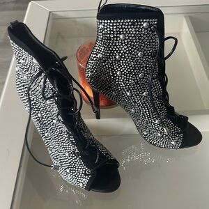 Elegant Black and Silver Lace-Up Heels